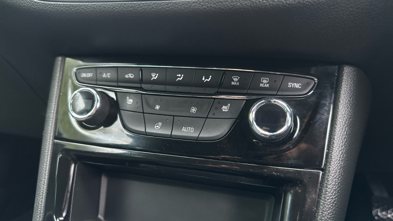 Vauxhall Astra 1.2 Turbo 145 Griffin Edition 5dr Petrol Hatchback